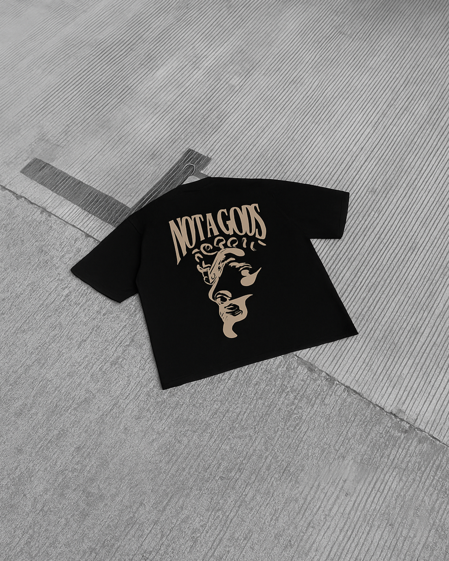 NOTAGODS OVERSIZED T-SHIRT